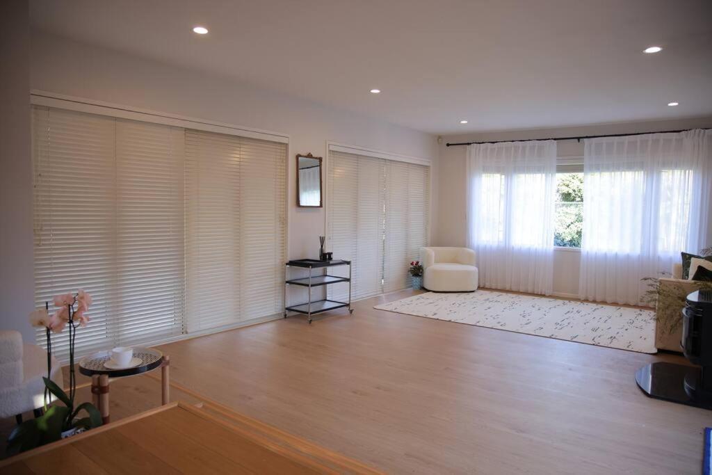 Modern Lifestyle Retreat With Stunning City View Auckland Zewnętrze zdjęcie