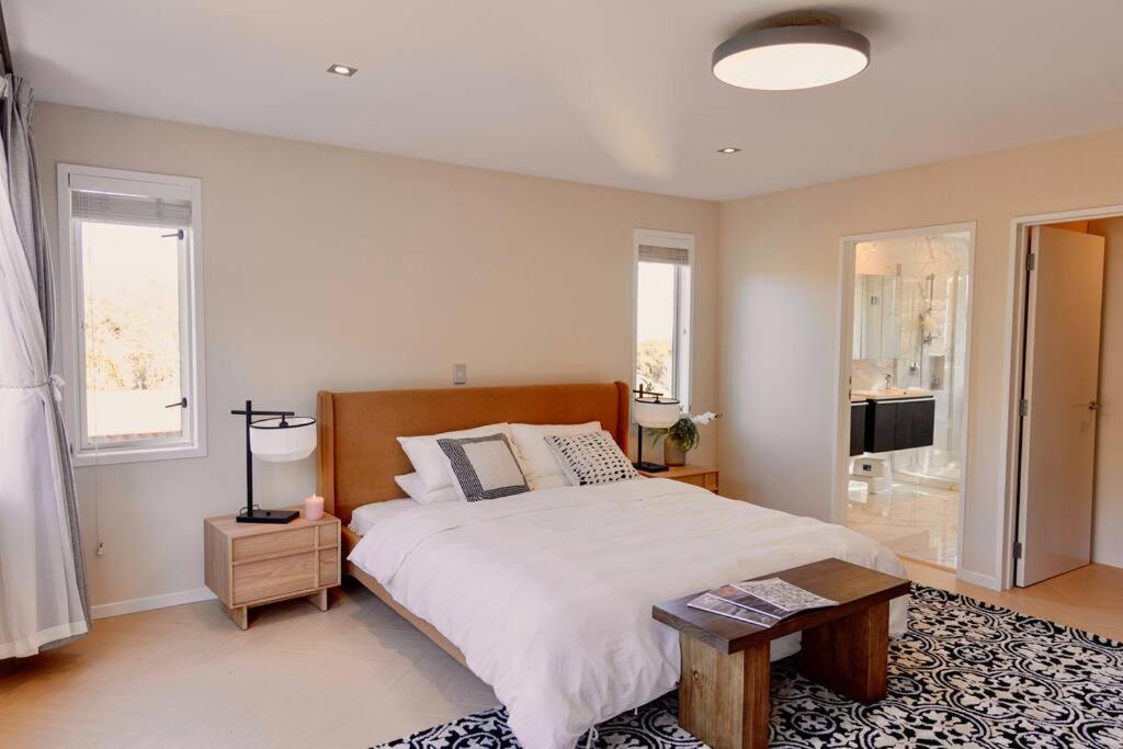 Modern Lifestyle Retreat With Stunning City View Auckland Zewnętrze zdjęcie
