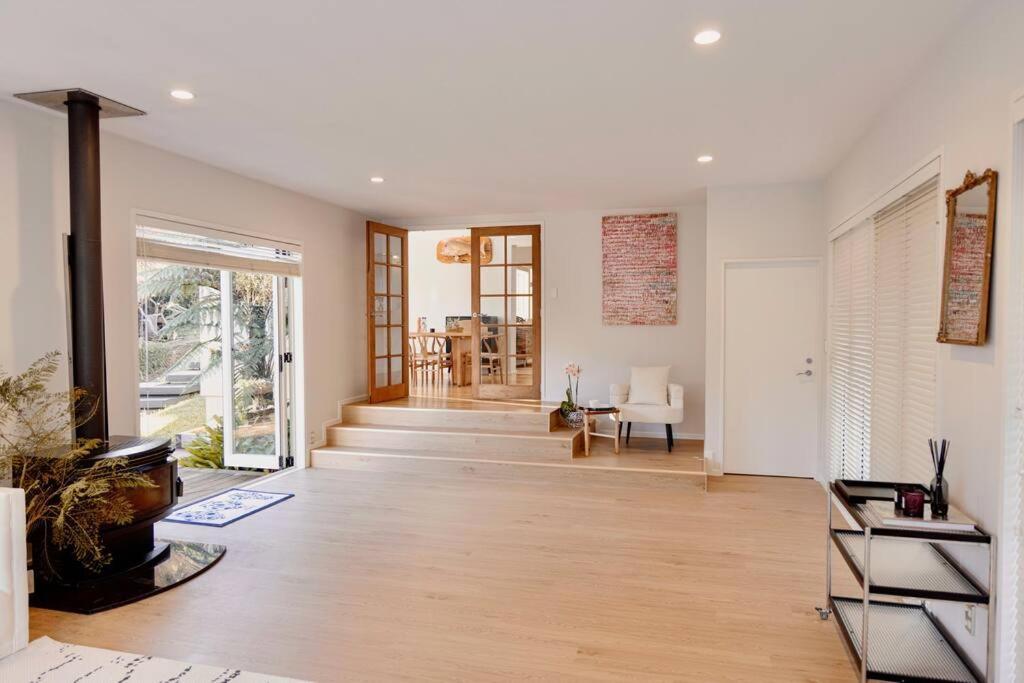 Modern Lifestyle Retreat With Stunning City View Auckland Zewnętrze zdjęcie